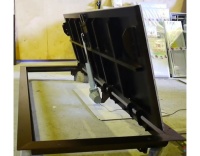 Люки в подвал с электроприводом стелс-эл 900*2000п на пульте